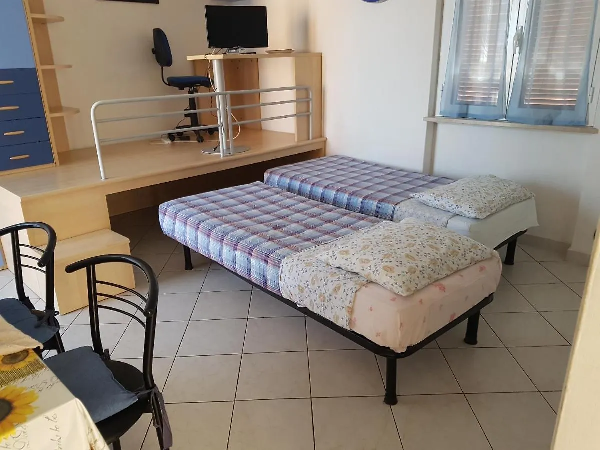 Monolocale A Peschiera Del Garda Vista Lago Apartment Italy